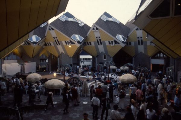 Modepromenade Overblaak6 1986